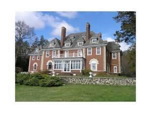 architecturally significant homes