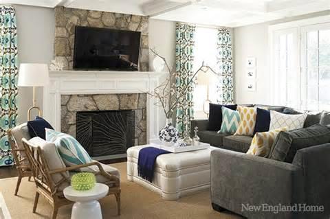 decorating small living room spaces