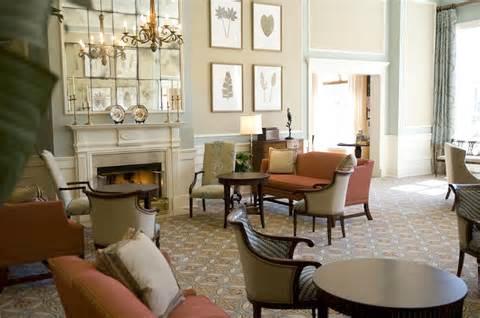 interior decorating small living room